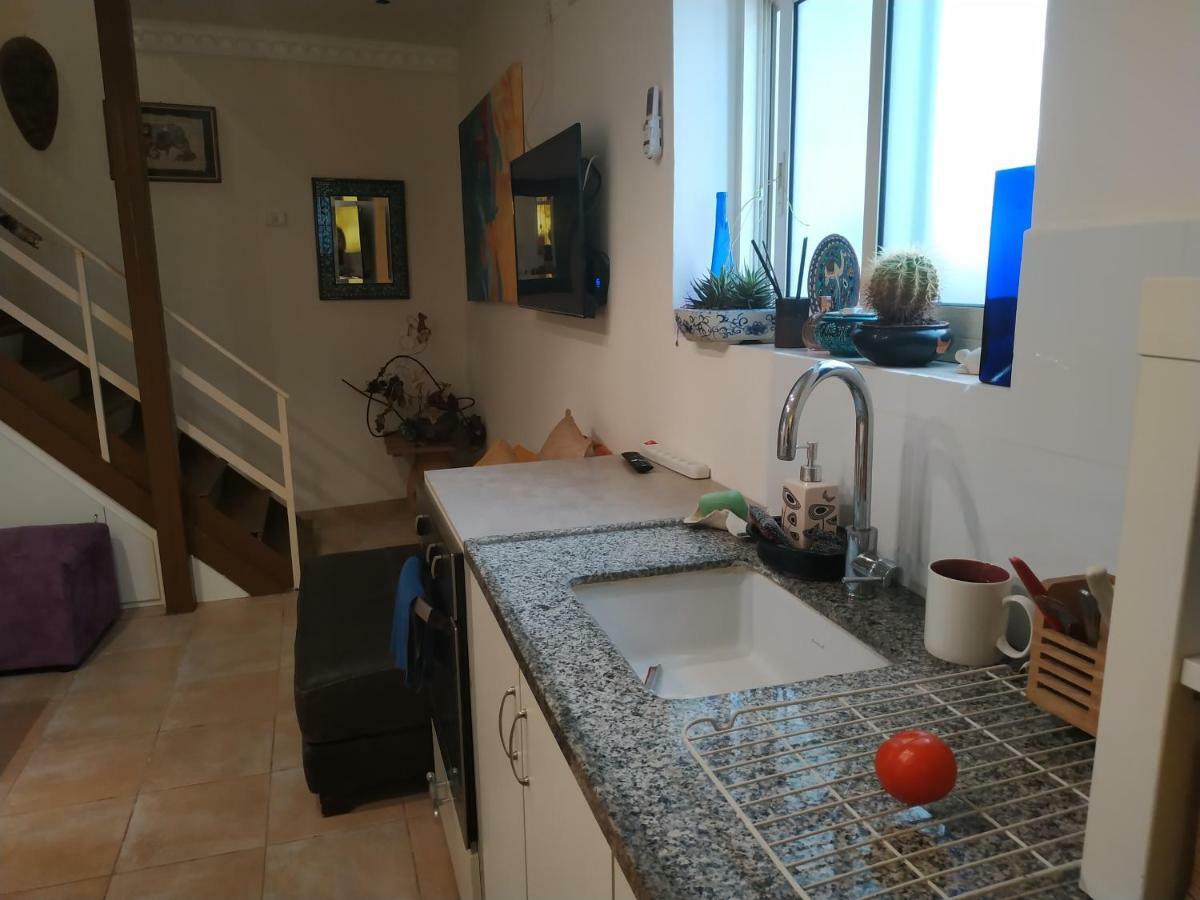 Studio Apt Great Location Heart Of Downtown District Daire Hayfa Dış mekan fotoğraf